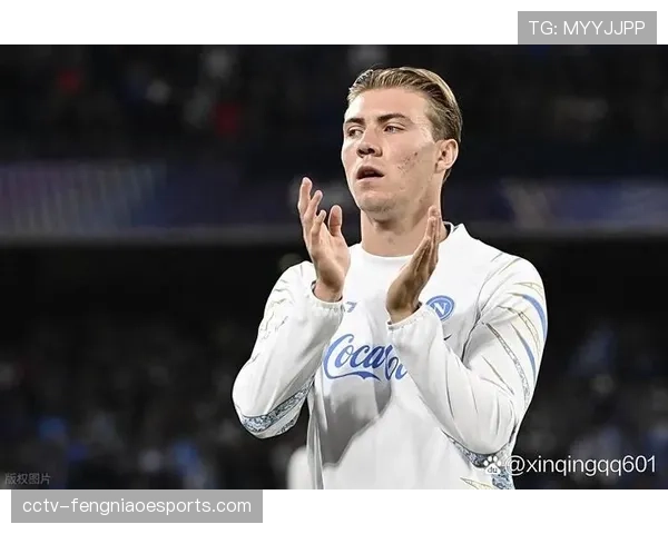 那不勒斯2-2罗马，欧冠资格争夺战陷入僵局